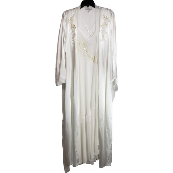 Linea Donatella Other - LINEA DONATELLA Nwt Bridal Set M Long Robe & Nightgown Chemise Lace Applique